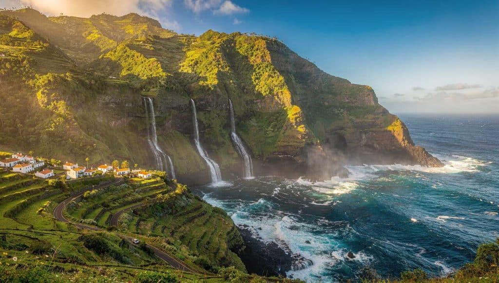 Voyage au Portugal : pourquoi Madère est votre prochaine destination idéale ?