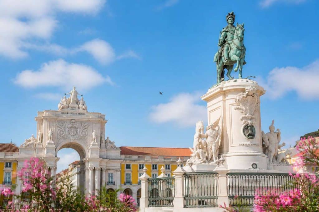 à la découverte des statues emblématiques de Lisbonne, portugal