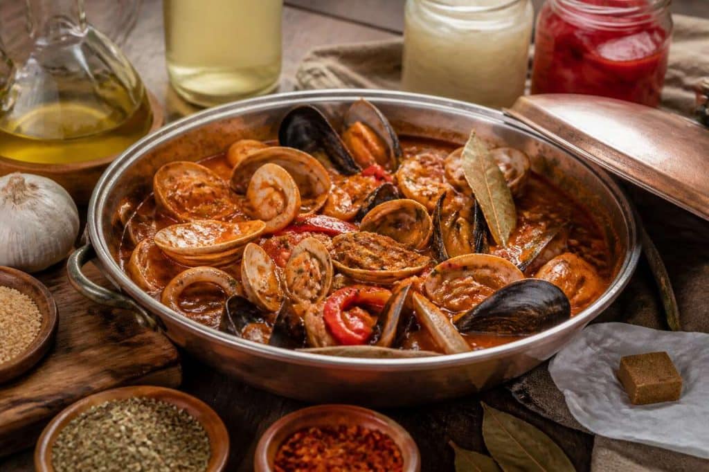 Découvrez la cataplana : recette portugaise authentique