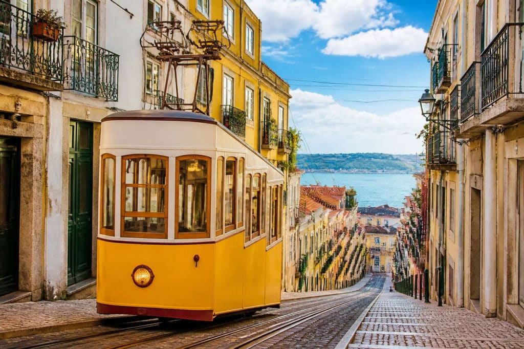 Découvrez les joyaux cachés de Lisbonne lors d'un voyage au Portugal