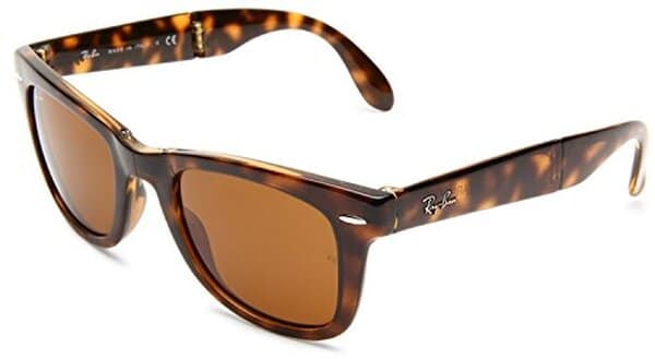 Découvrez notre avis complet sur les lunettes Ray-Ban 4105 SOLE en crystal brown. Caractéristiques, qualité optique et style : le guide d'achat complet de ce modèle incontournable.